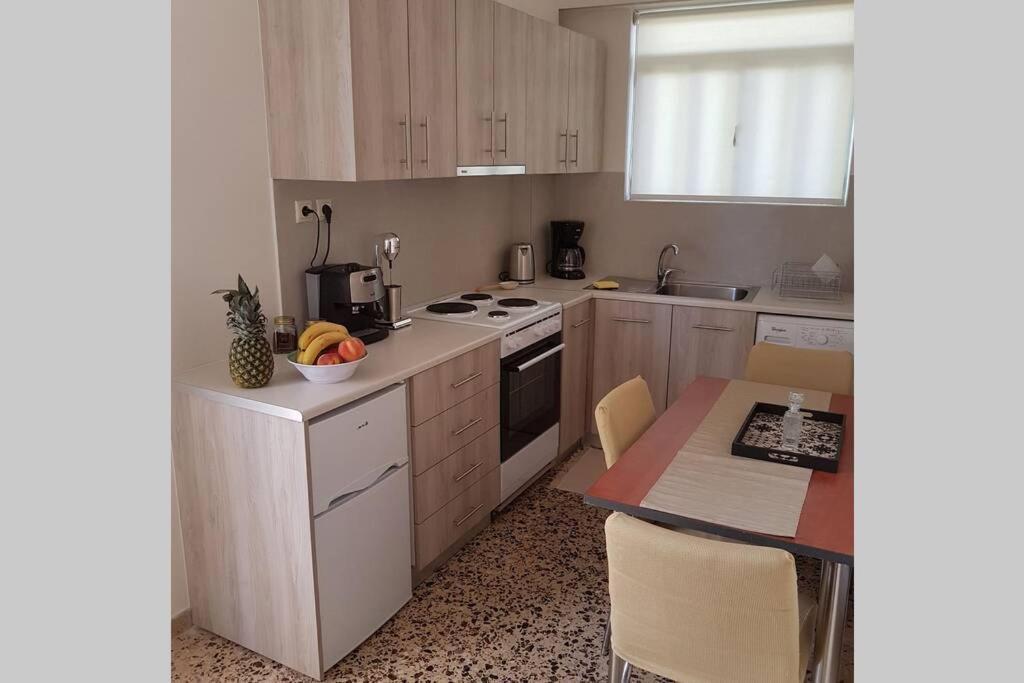 Ellis Home With Private Entrance And Nice Veranda Chania  ภายนอก รูปภาพ