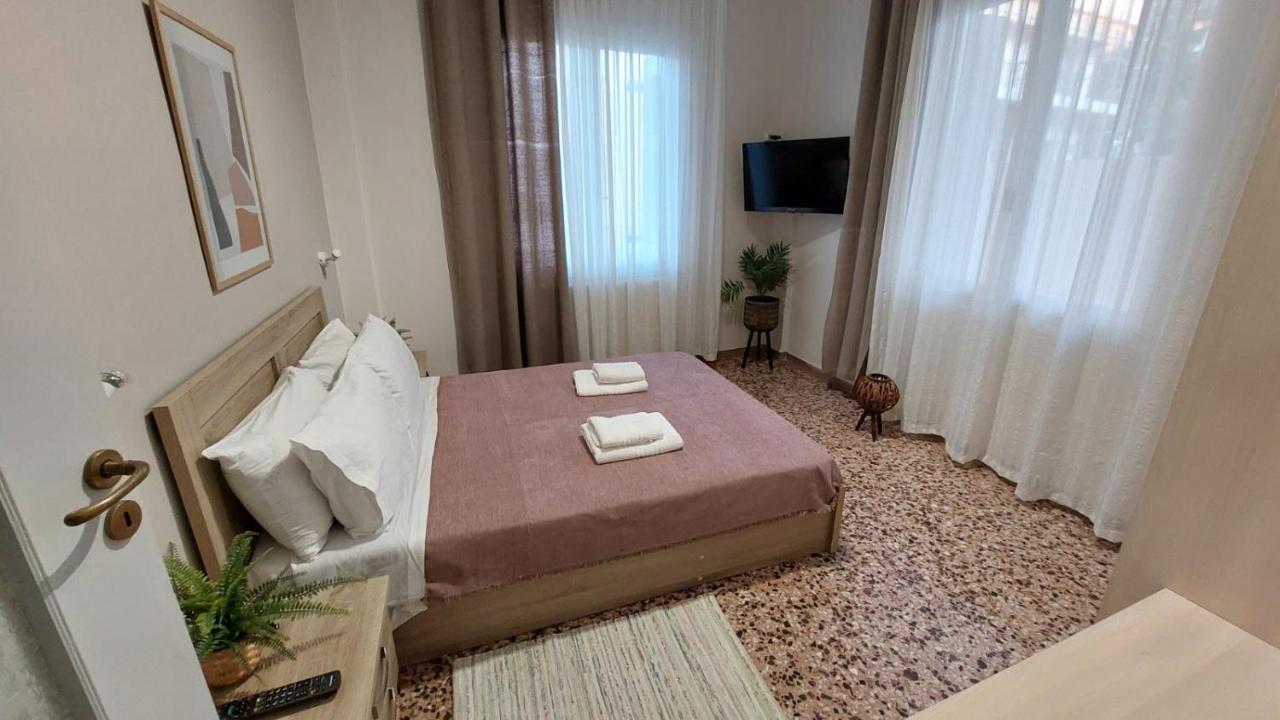 Ellis Home With Private Entrance And Nice Veranda Chania  ภายนอก รูปภาพ