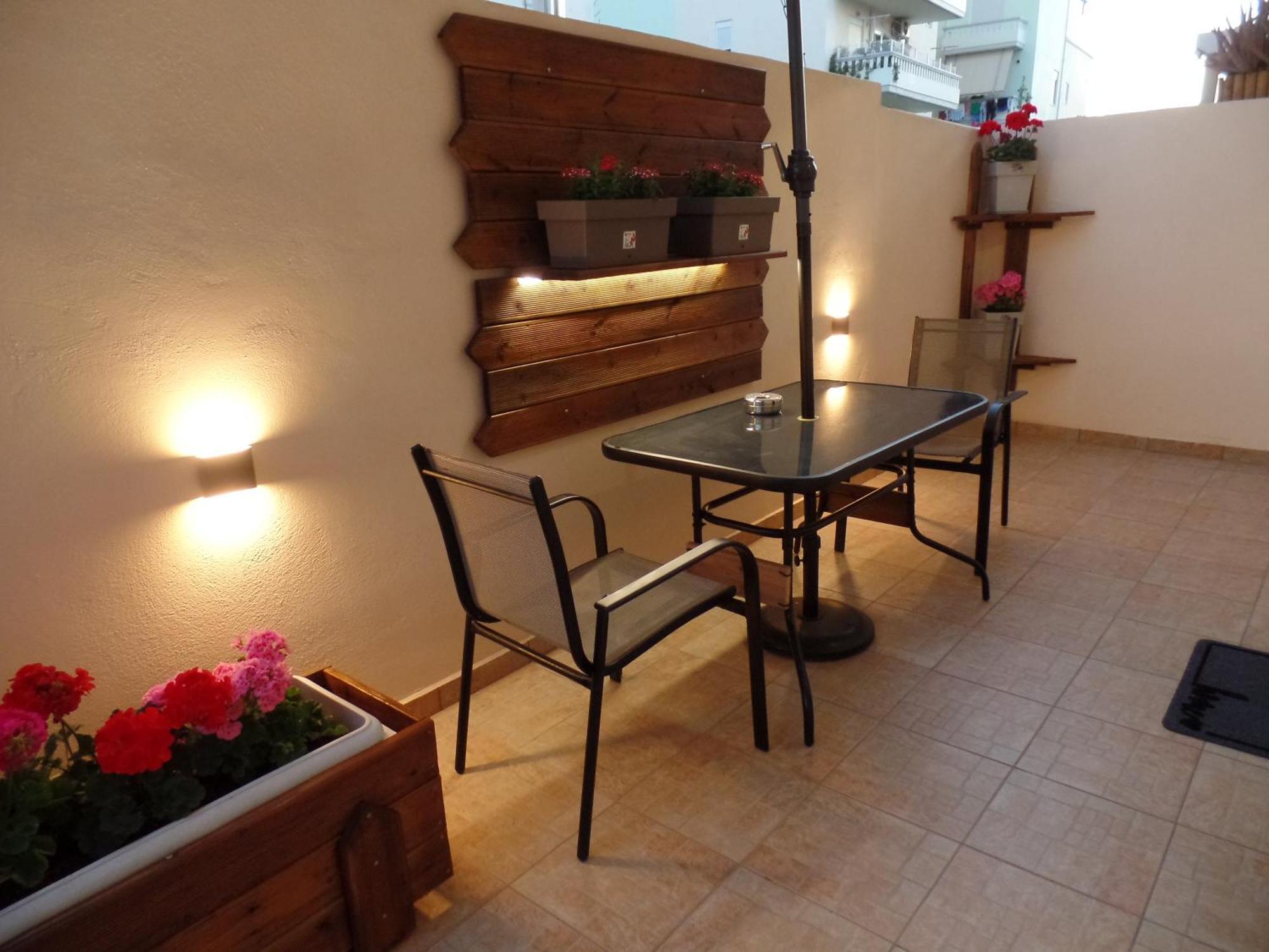 Ellis Home With Private Entrance And Nice Veranda Chania  ภายนอก รูปภาพ